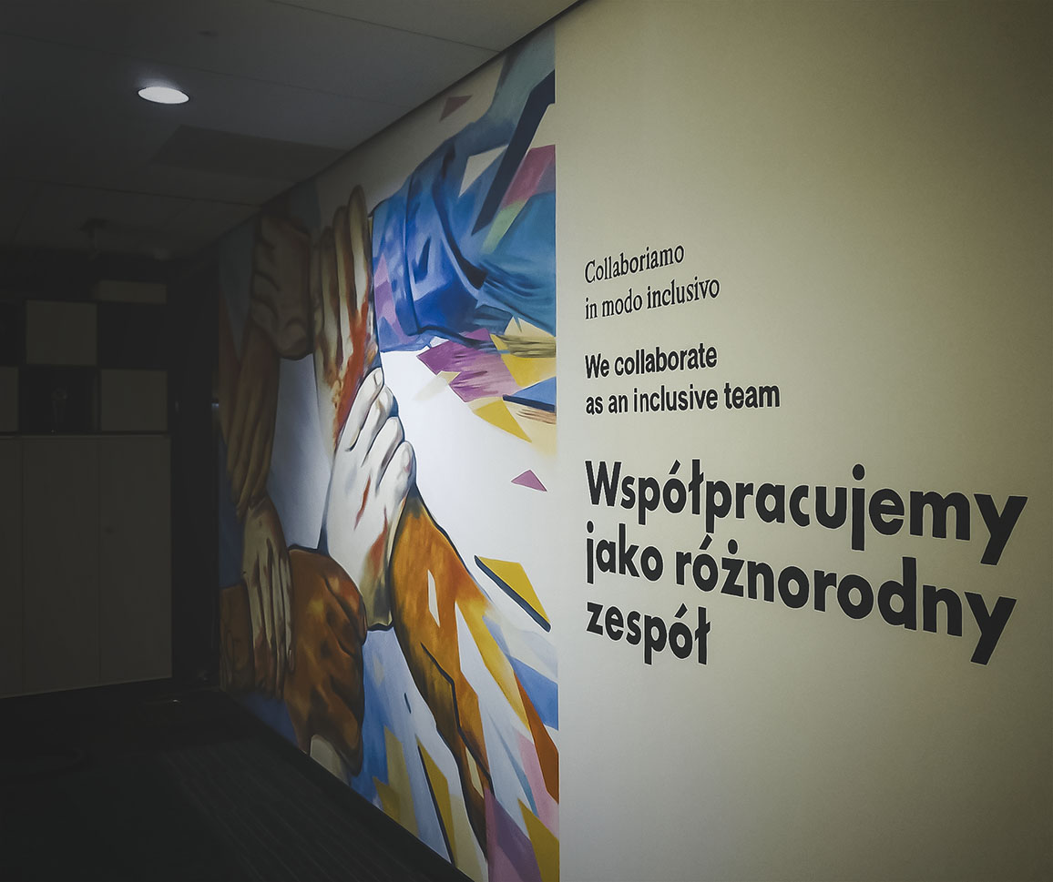 Murale prezentujące wartości firmy